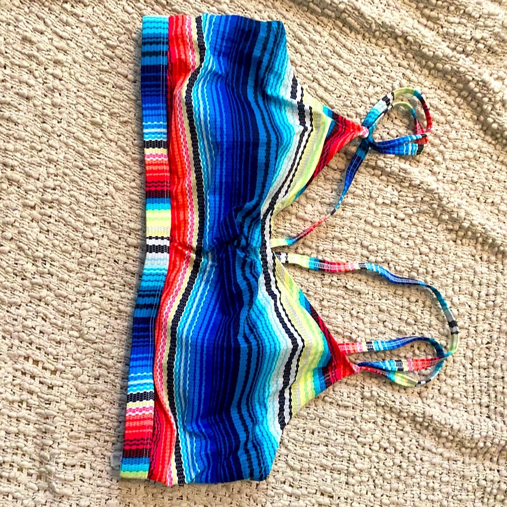 Straight bikini top